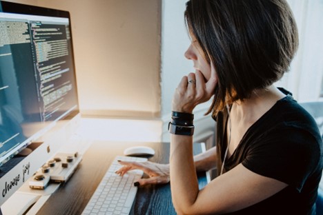 How to Leverage Web Design Principles for More Effective Social Media Ads
